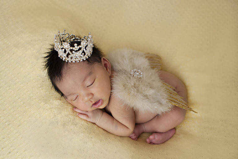 Infant photos with tiara